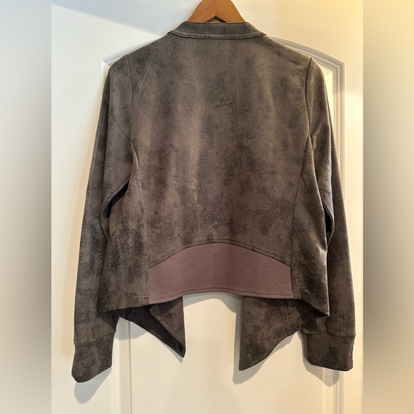 Lightweight Jacket - Picture 2 of 2